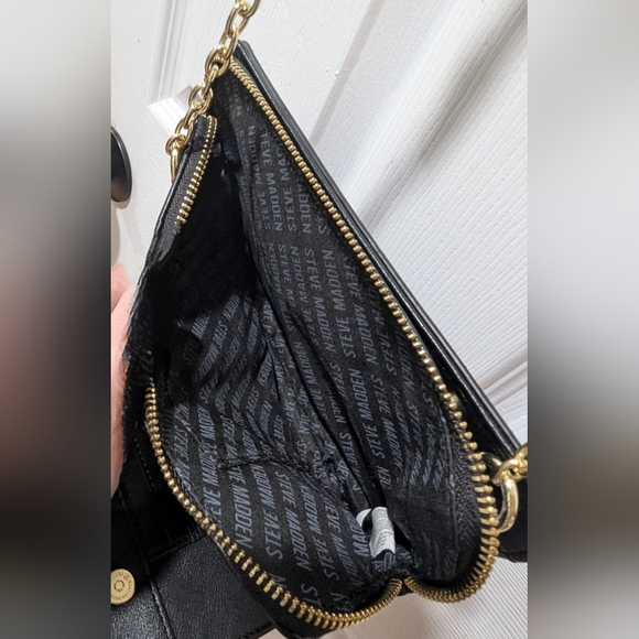 Steve Madden Bgreer On A String Crossbody - Picture 6 of 15